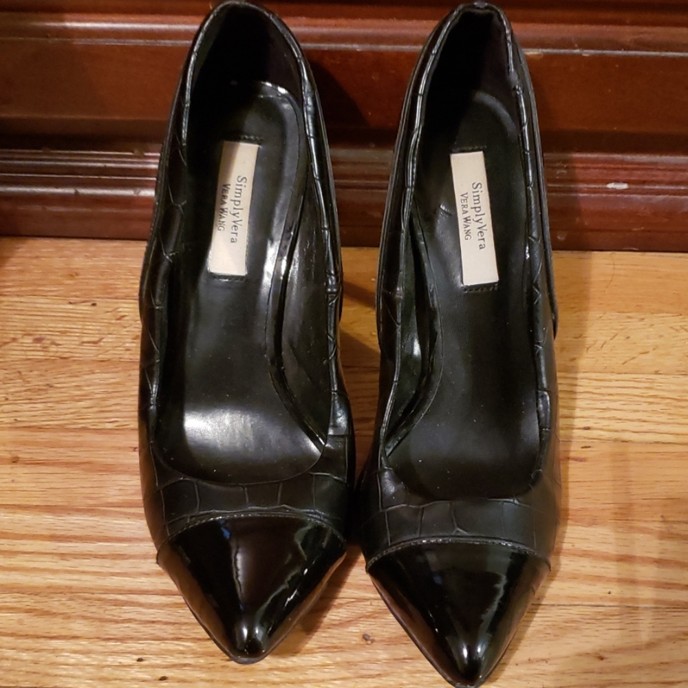 Black Vera Wang Pumps